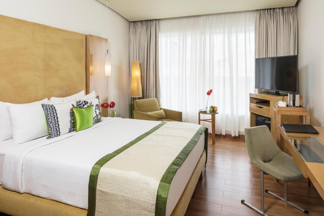 Hotel The Park Chennai Extérieur photo
